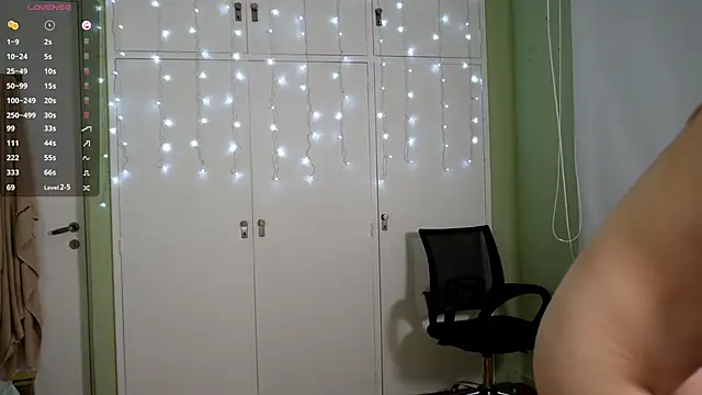 Black Eva  online show from 02/09/25, 02:29