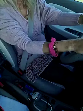 Snapshot of Nathotsexy1 chatting on 12/12/24, 08:47 Nathotsexy1 online show from 12/12/24, 08:47