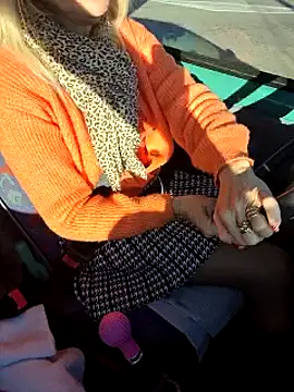 Snapshot of Nathotsexy1 chatting on 12/26/24, 09:11 Nathotsexy1 online show from 12/26/24, 09:11