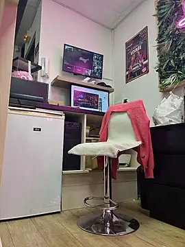 Snapshot of Nathotsexy1 chatting on 01/28/25, 04:52 Nathotsexy1 online show from 01/28/25, 04:52