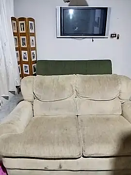 Snapshot of roman_and_jessie chatting on 03/12/25, 06:07 roman and jessie online show from 03/12/25, 06:07