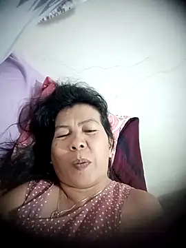 TropicalFlower online show from 10/27/25, 11:47