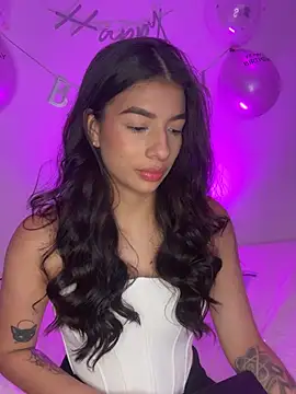 Veronica ar online show from 03/30/26, 04:24