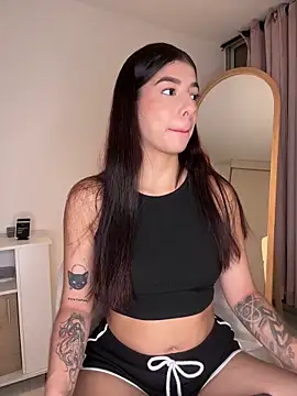 Veronica ar online show from 04/19/26, 08:55