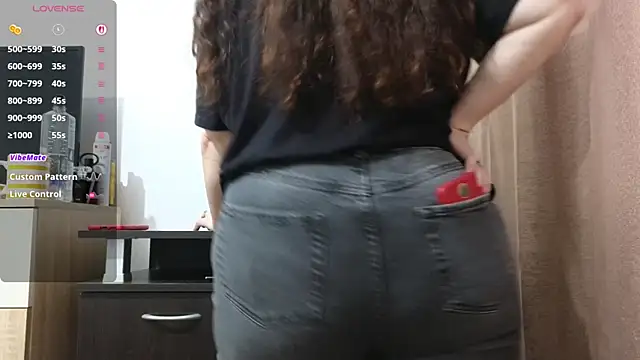 BBW MILF 4U online show from 04/17/26, 11:13