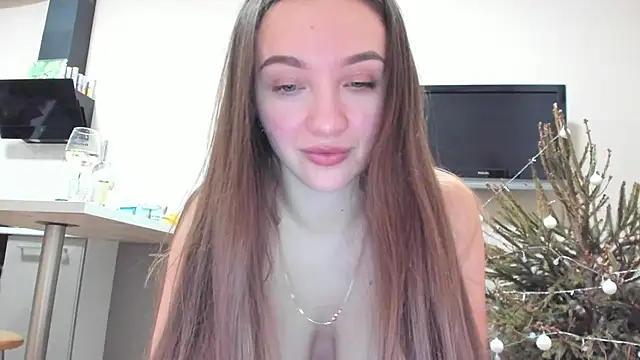 Snapshot of Naughty_Molly chatting on 01/11/25, 06:12 Naughty Molly online show from 01/11/25, 06:12