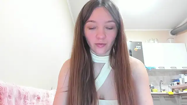 Snapshot of Naughty_Molly chatting on 04/03/26, 06:17 Naughty Molly online show from 04/03/26, 06:17