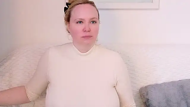 Sarah4you online show from 01/11/26, 02:33