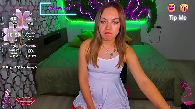 LucyJackson online show from 03/08/25, 01:36