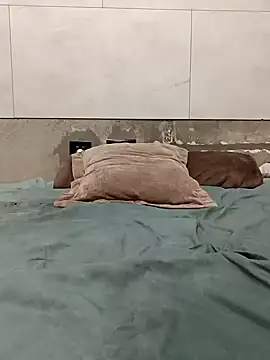 Krasav4ik4ik online show from 02/12/25, 07:35