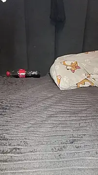 Krasav4ik4ik online show from 12/20/25, 10:28