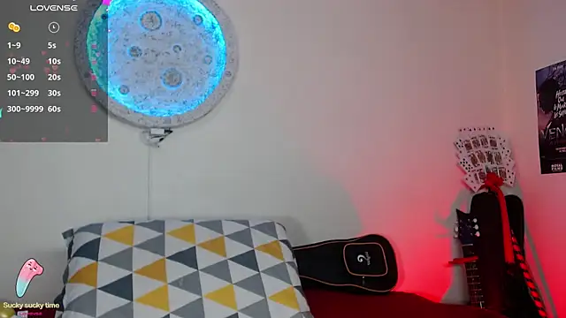 girl intense444 online show from 03/19/25, 01:51