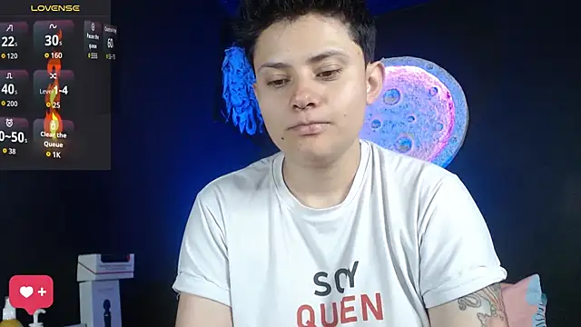 girl intense444 online show from 09/12/25, 12:49