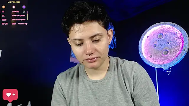 girl intense444 online show from 03/21/26, 01:16