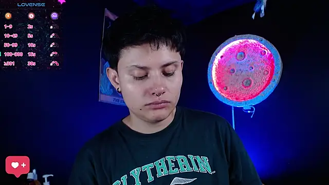 girl intense444 online show from 05/28/26, 07:22