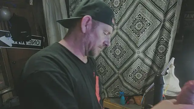 Snapshot of sex4fun_21 chatting on 11/01/25, 12:18 sex4fun 21 online show from 11/01/25, 12:18