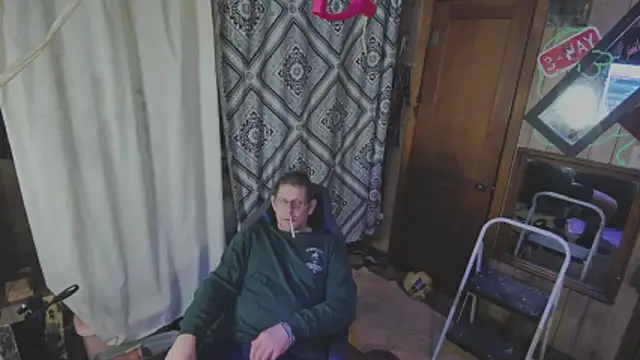 Snapshot of sex4fun_21 chatting on 12/14/25, 08:09 sex4fun 21 online show from 12/14/25, 08:09