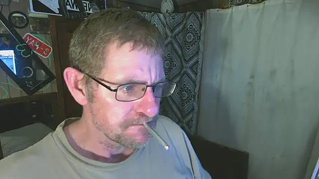 Snapshot of sex4fun_21 chatting on 02/22/26, 08:24 sex4fun 21 online show from 02/22/26, 08:24