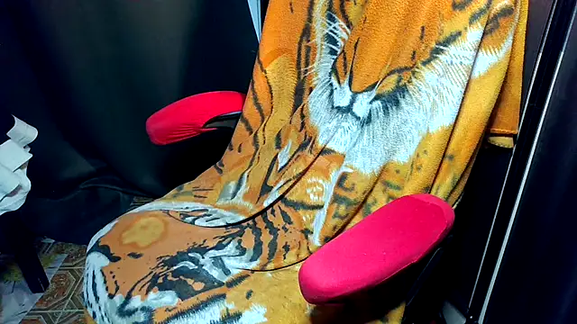 sexydame88 online show from 12/03/25, 09:18