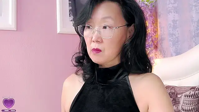 Asian legs online show from 02/06/26, 10:29