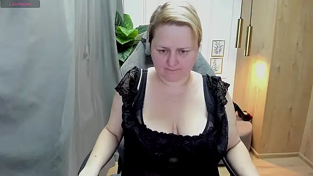 ScarlettSoft online show from 03/03/25, 09:11