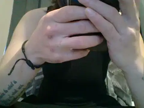 geilmeisje98 online show from 02/14/25, 08:31