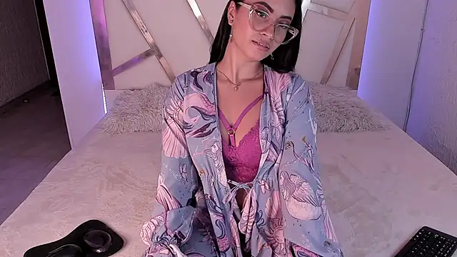 PaulinaBelushi online show from 01/15/25, 04:43