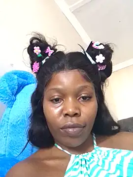 Snapshot of cherryontopy chatting on 12/29/24, 04:30 cherryontopy online show from 12/29/24, 04:30