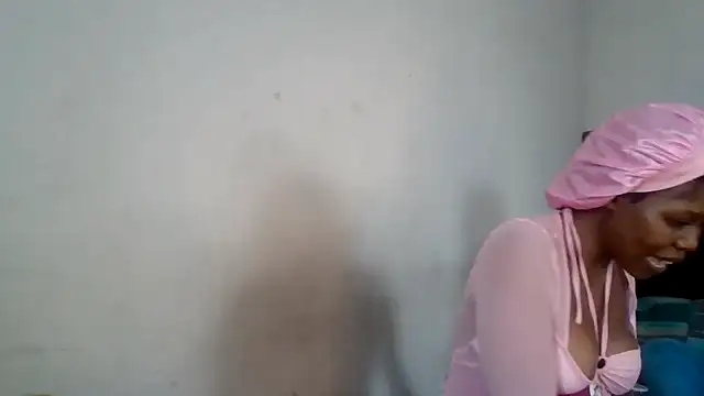 Snapshot of cherryontopy chatting on 03/22/25, 12:46 cherryontopy online show from 03/22/25, 12:46