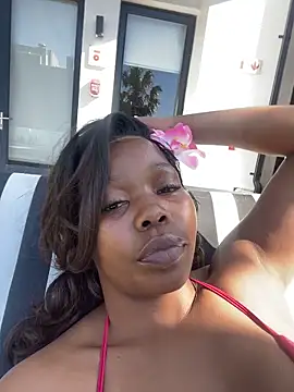 Snapshot of cherryontopy chatting on 11/22/25, 02:16 cherryontopy online show from 11/22/25, 02:16