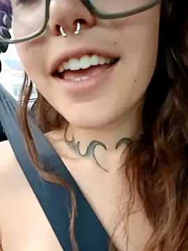 Blulilla69 online show from 09/10/25, 01:11