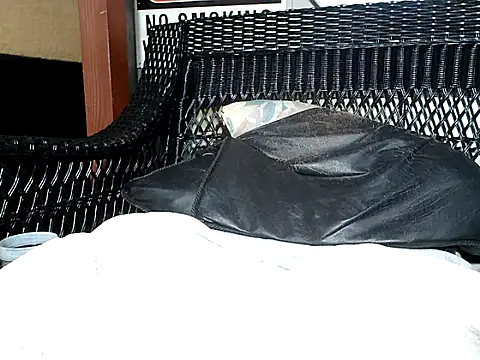 HungHawaiian808xh online show from 12/16/24, 02:15