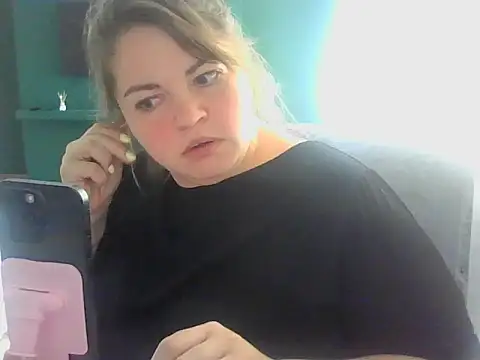 Snapshot of cute__cherry chatting on 07/28/26, 02:05 cute cherry online show from 07/28/26, 02:05