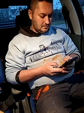 nemes2 online show from 12/02/25, 03:18