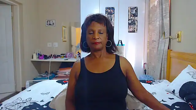 Snapshot of Hotgrannyx chatting on 03/09/25, 01:04 Hotgrannyx online show from 03/09/25, 01:04