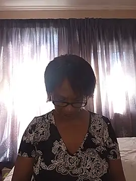 Snapshot of Hotgrannyx chatting on 05/15/26, 08:21 Hotgrannyx online show from 05/15/26, 08:21