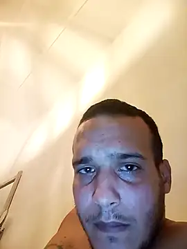 Snapshot of sexytoy265 chatting on 12/03/24, 01:32 sexytoy265 online show from 12/03/24, 01:32