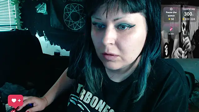 Snapshot of Psychobitch7 chatting on 06/13/26, 12:03 Psychobitch7 online show from 06/13/26, 12:03