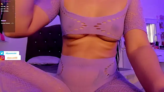 alysson 18 online show from 03/12/26, 01:39