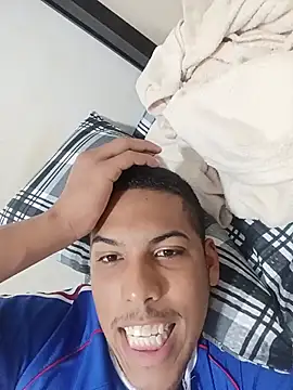 Vinicius5890 online show from 07/07/26, 02:47
