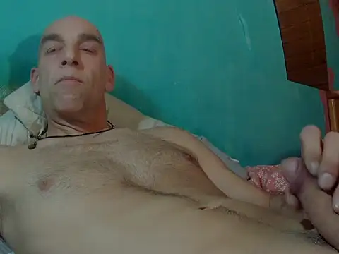 porno-freak online show from 12/06/24, 10:19