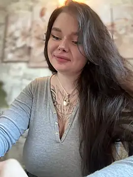 MommyDimitrescu  online show from 12/19/24, 07:07