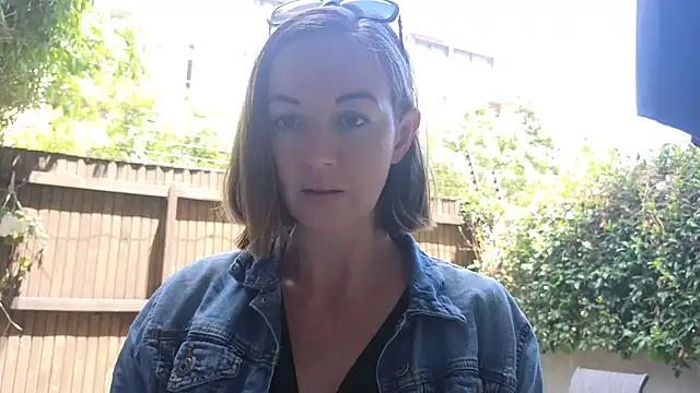 Snapshot of TopsyWilde chatting on 12/29/24, 10:12 TopsyWilde online show from 12/29/24, 10:12