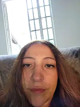 Snapshot of VickyHoult chatting on 12/21/24, 07:27 VickyHoult online show from 12/21/24, 07:27