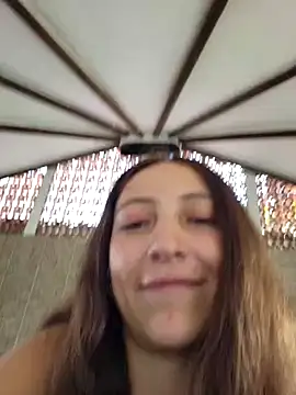 Snapshot of VickyHoult chatting on 12/22/24, 08:47 VickyHoult online show from 12/22/24, 08:47