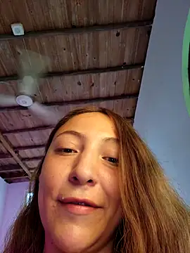 Snapshot of VickyHoult chatting on 01/03/25, 07:50 VickyHoult online show from 01/03/25, 07:50