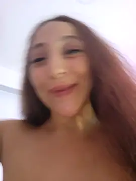 Snapshot of VickyHoult chatting on 03/05/25, 08:21 VickyHoult online show from 03/05/25, 08:21