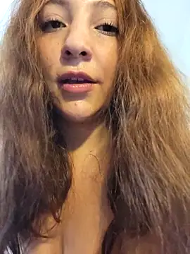 Snapshot of VickyHoult chatting on 03/16/25, 09:58 VickyHoult online show from 03/16/25, 09:58