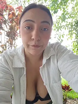 VickyHoult online show from 04/03/26, 08:29