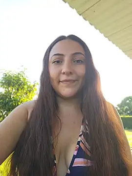 VickyHoult online show from 06/06/26, 09:52
